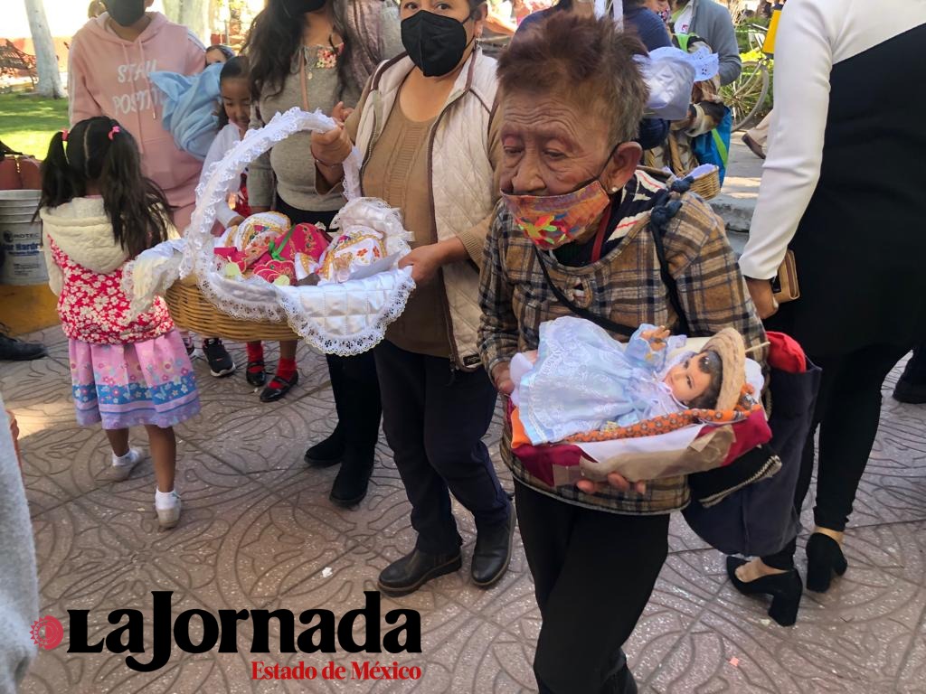 Con fe y devoción celebran día de la Candelaria en Teotihuacán