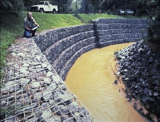 Sin utilizarse recursos para reconstrucción de presas de gavión, un riesgo en lluvias: Morena