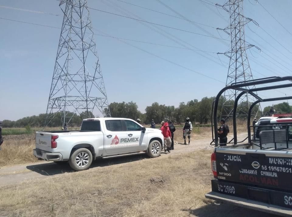 toma clandestina de hidrocarburo en Acolman