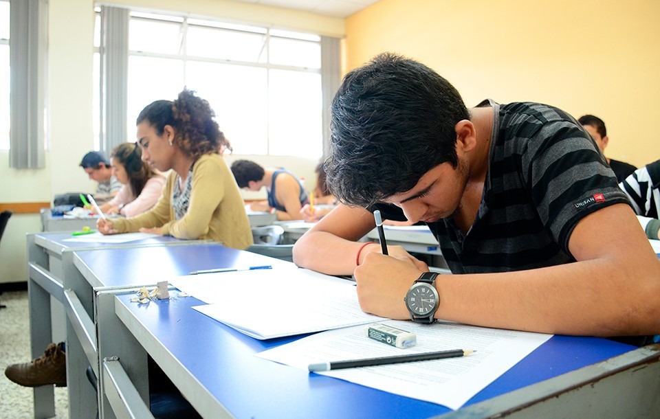 ¿Por qué se celebra el Día del Estudiante?