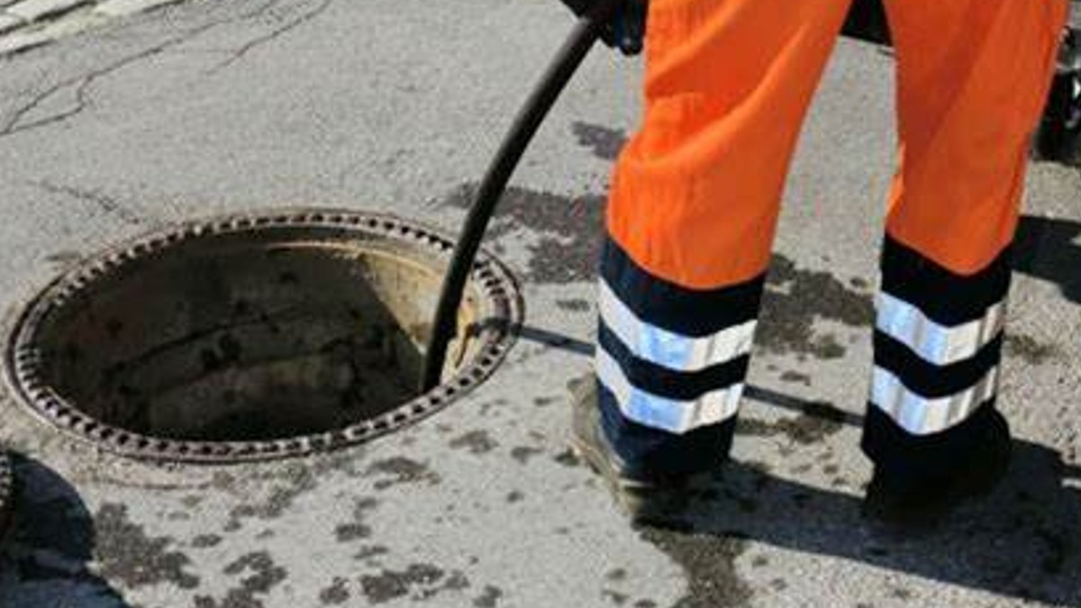 Urge atender baches y mantenimiento a red de drenaje en Chimalhuacán