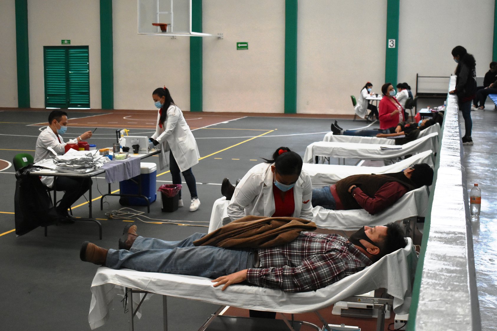 Alumnos de la UTN se suman a campaña de donación de sangre