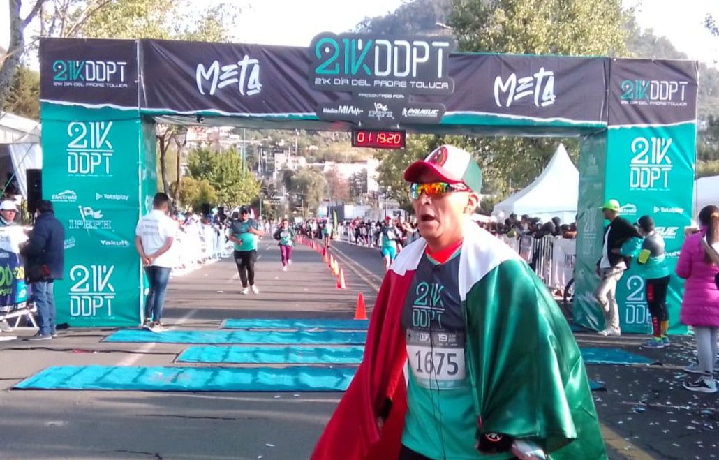 Más de 2,500 personas celebran Día del padre corriendo