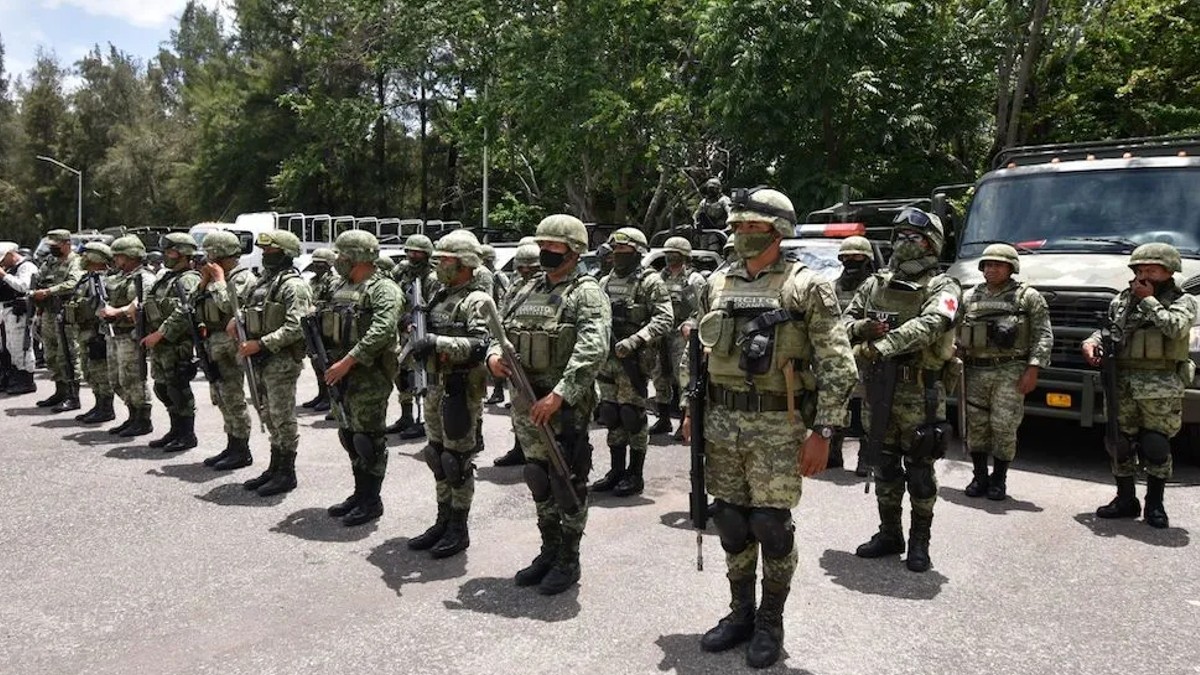 SEDENA reemplazará con militares al personal en las aduanas