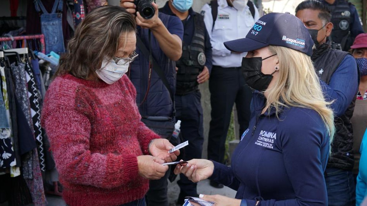 Lleva Romina Contreras Huixquilucan contigo 24/7 a la colonia El Pedregal