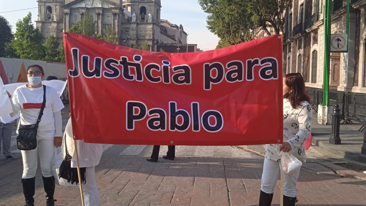 Se manifiestan en Toluca para encontrar a Pablo