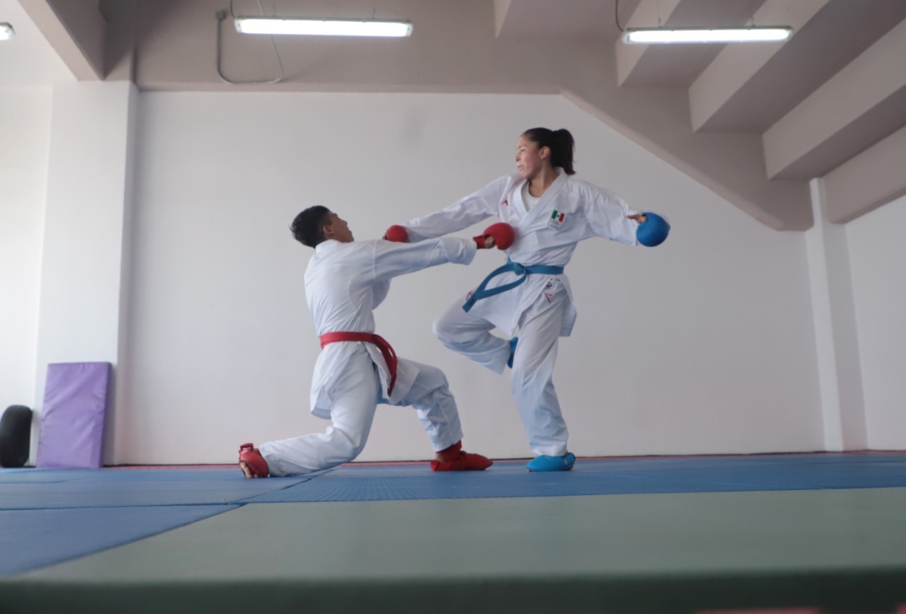 Atleta de Ecatepec representará a México en campeonato de Karate Do en Turquía