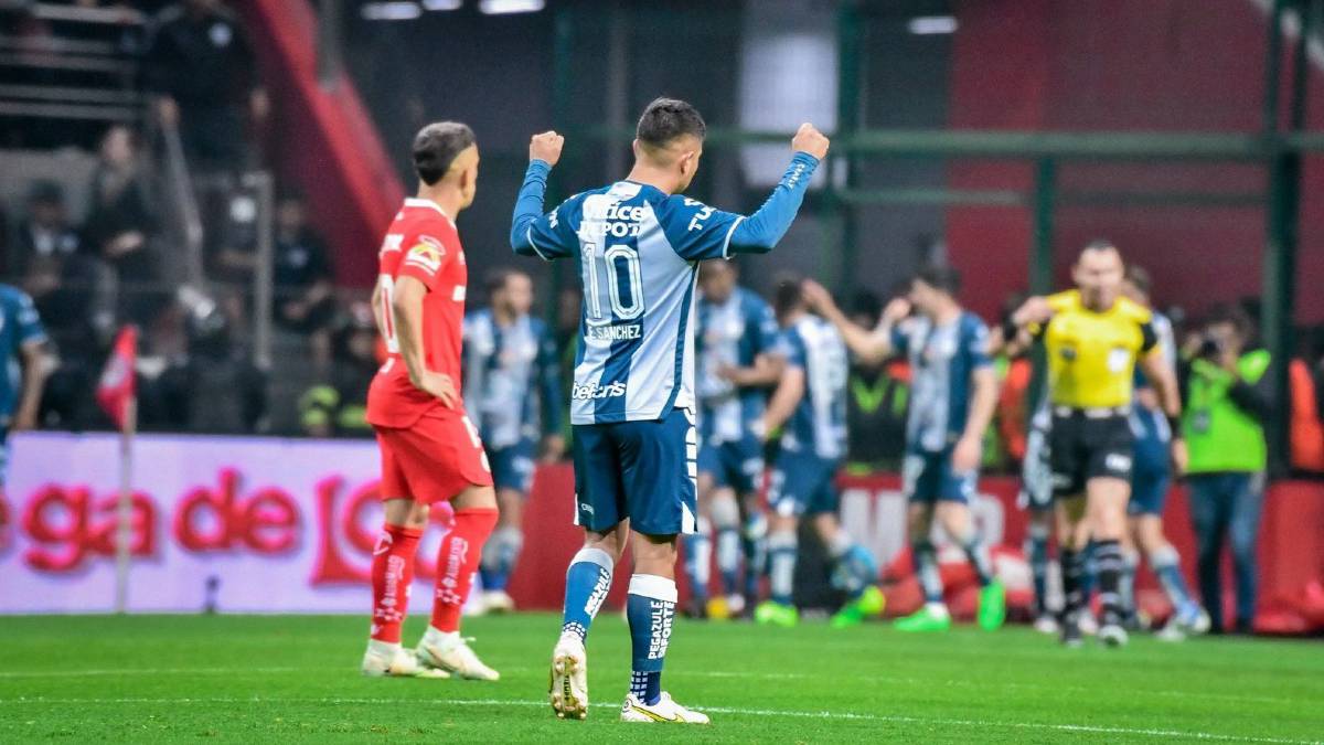 Pachuca vence 5-1 en el Nemesio Diez