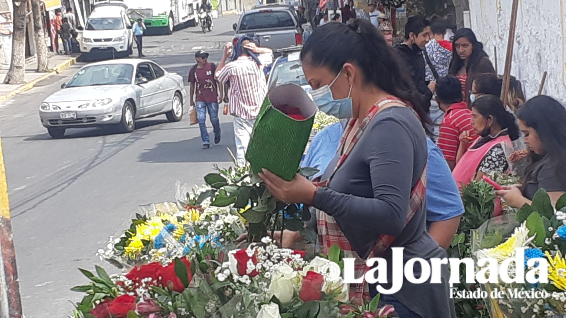 Panteones en Edomex solo son visitados en Día de Muertos