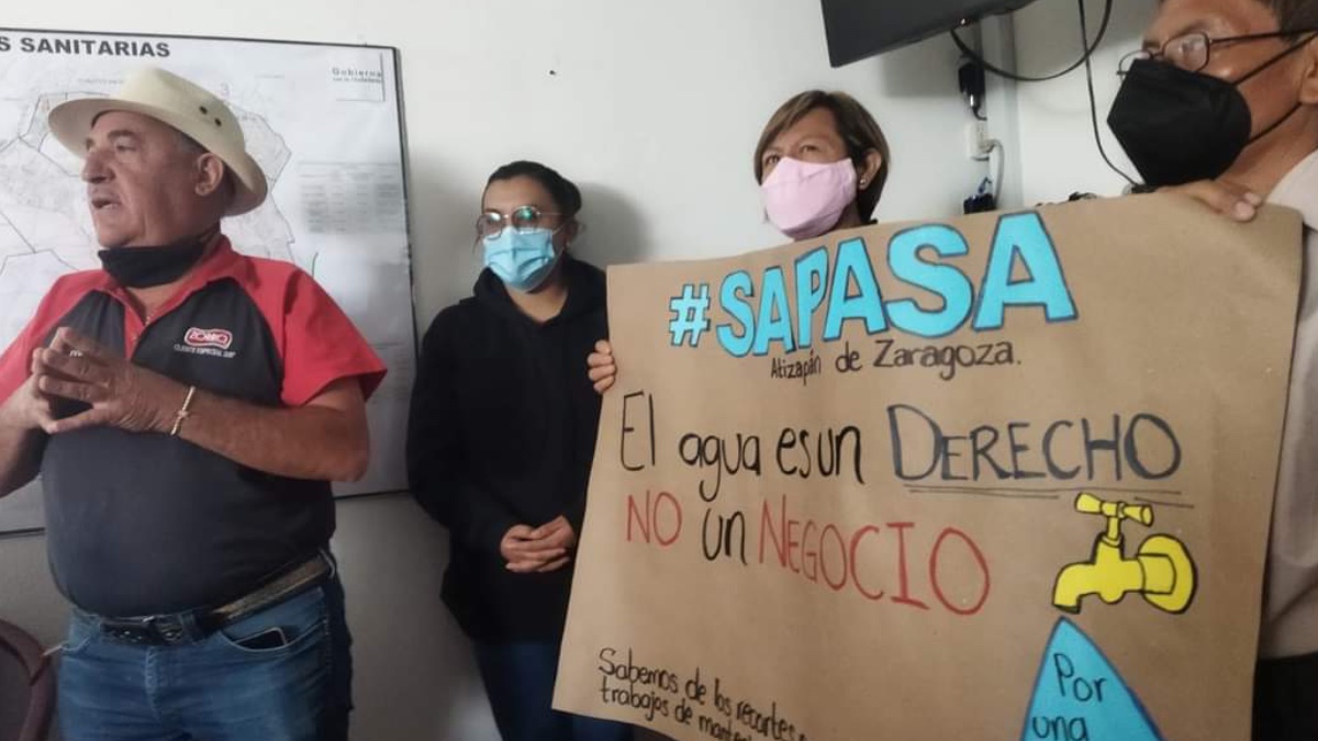 Habitantes de Atizapán protestan por escasez de agua potable