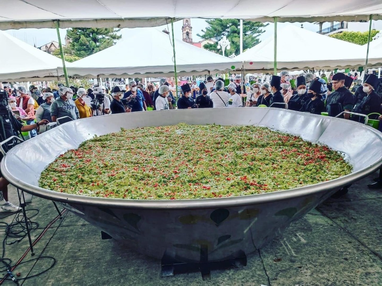 El guacamole más grande del mundo solo en México