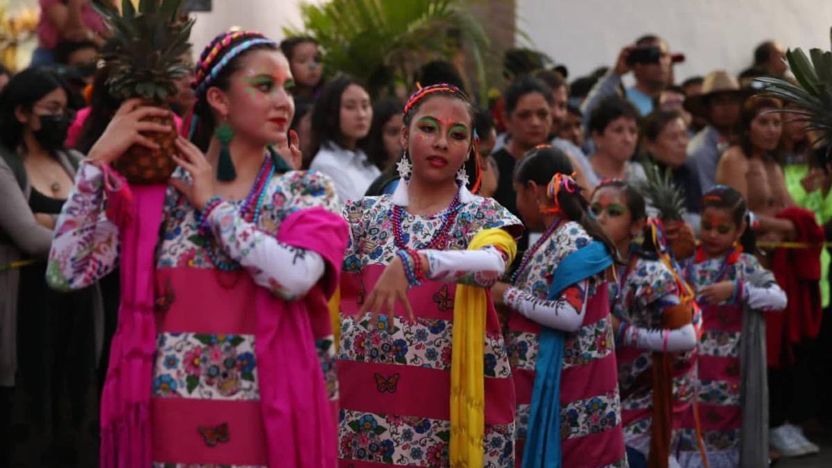 ‘Zancos de Madera’ una compañía que reúne diversidad artística