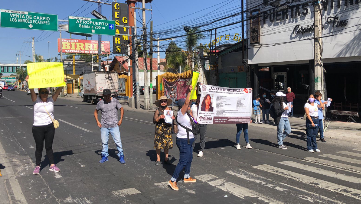 Familiares de maestra de inglés desaparecida en Ecatepec exigen avances en la investigación