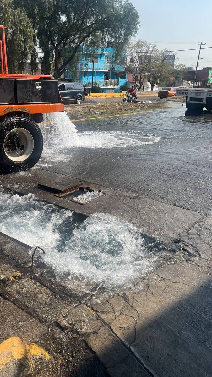 Fuga-de-agua-ecatepec-2