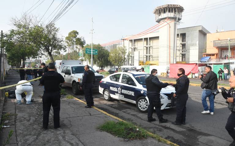 Abandonan restos humanos en Tlalnepantla