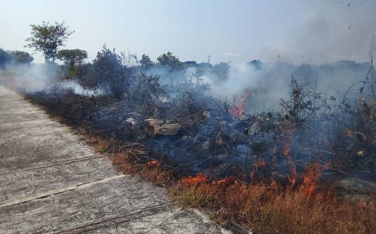 bomberos-llegan-tarde-para-apagar-incendio-en-cocotitlan