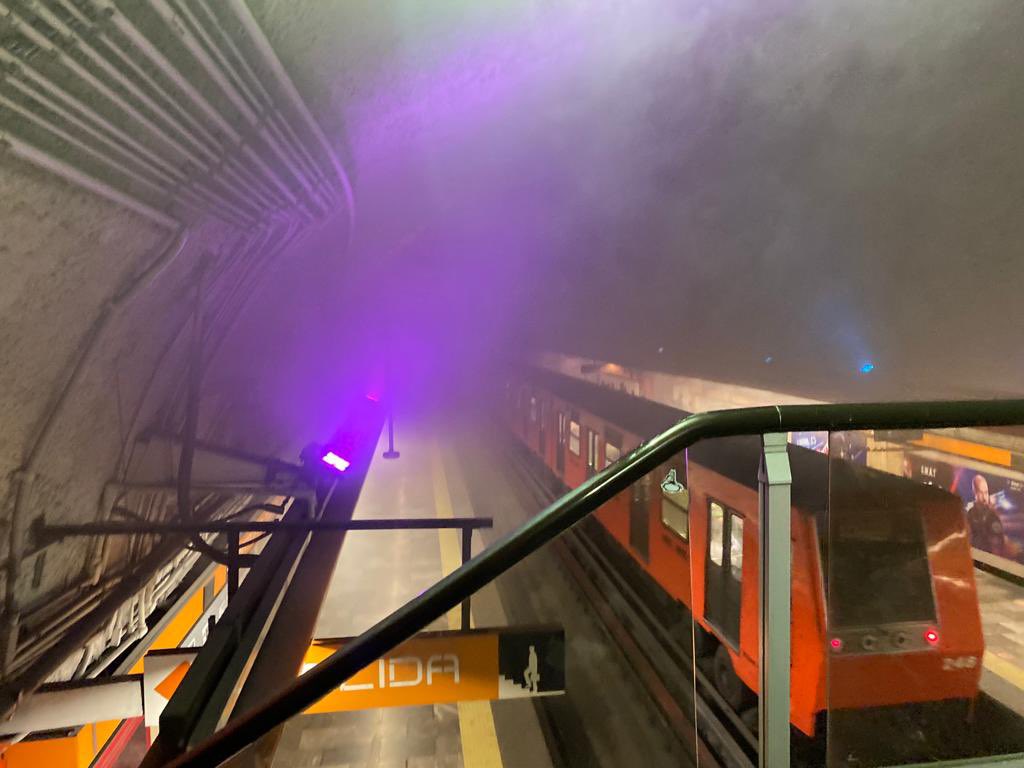 (VIDEO) Reportan humo en Línea 7 del Metro