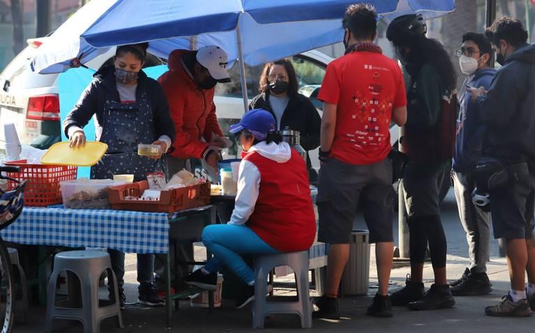 Comer en la calle puede causar severas enfermedades gastrointestinales