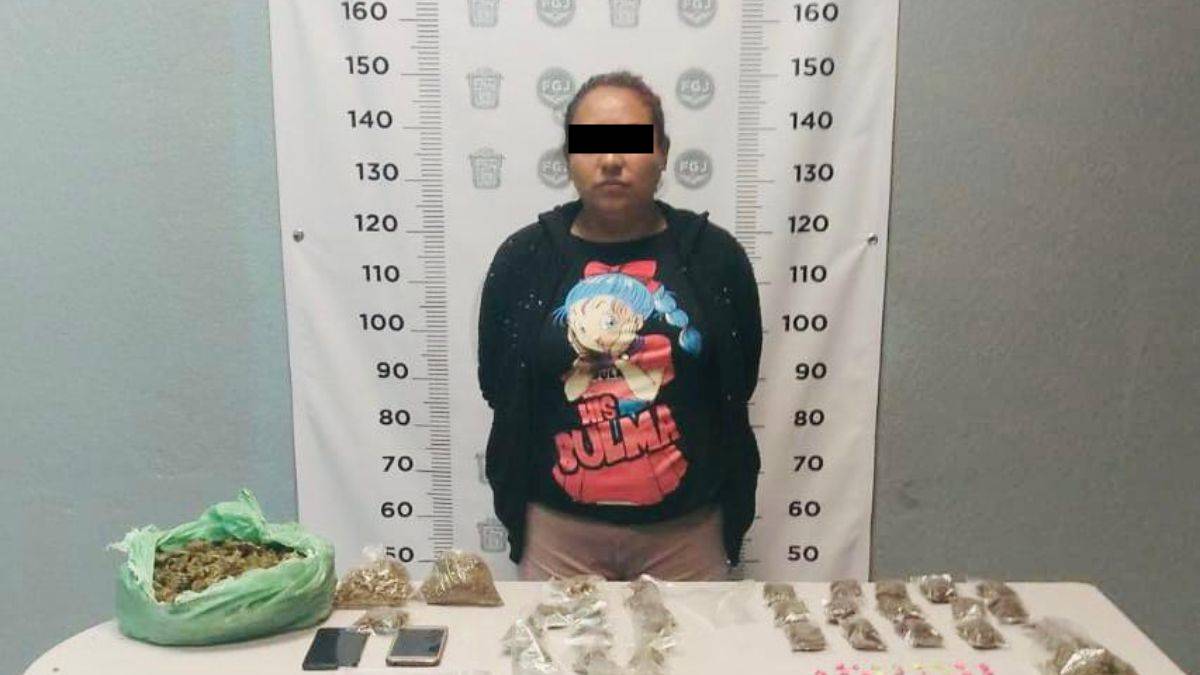 Punto de venta de droga es asegurado en Neza