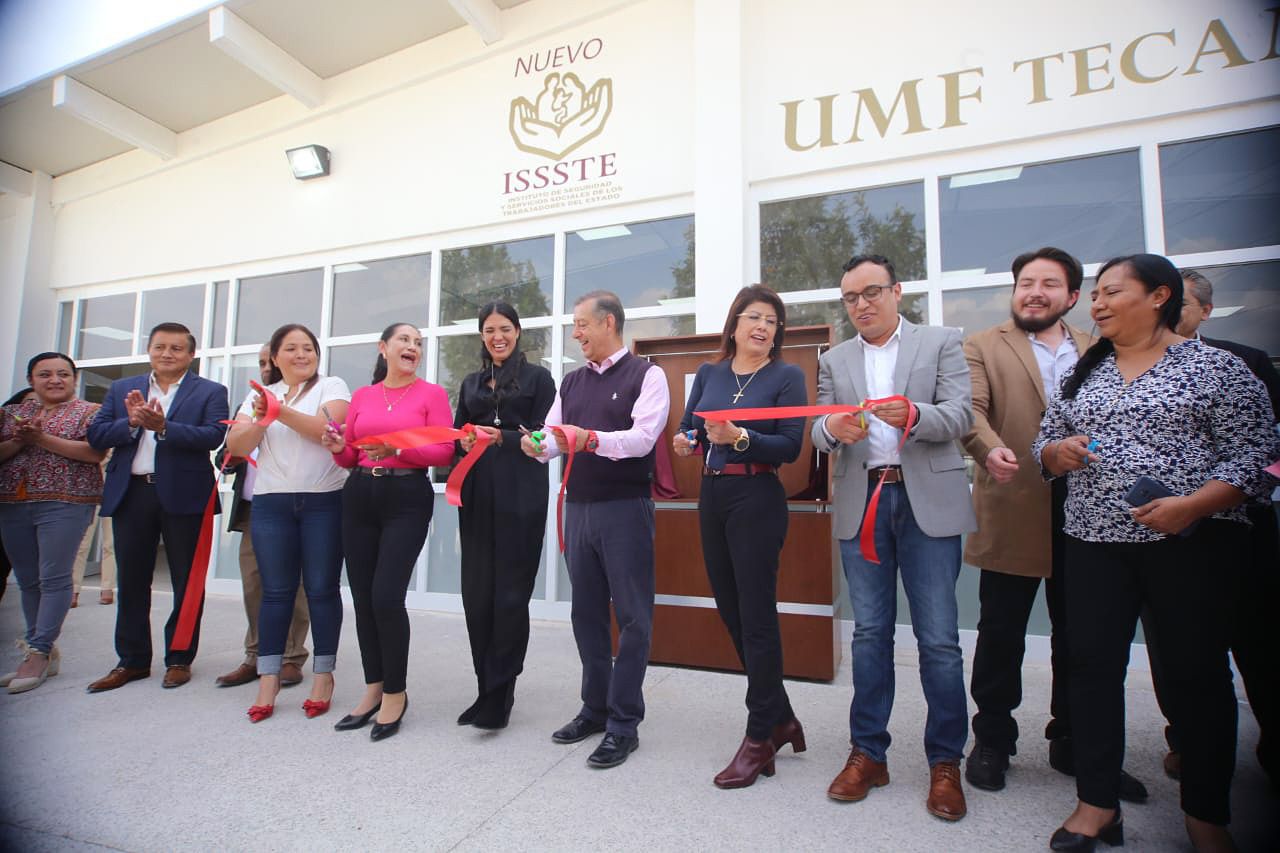 Entrega director general del ISSSTE Unidad de Medicina Familiar en Tecámac