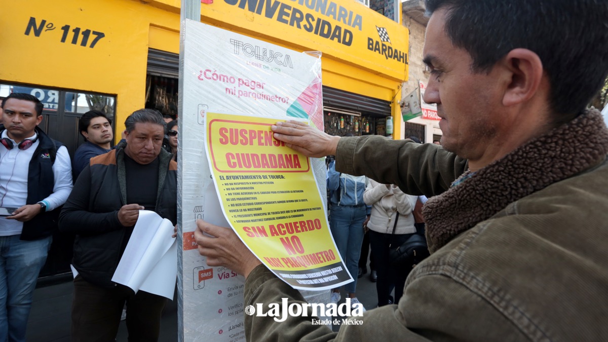 Continuarán aplicando multas pese a clausura simbólica de parquímetros en Toluca