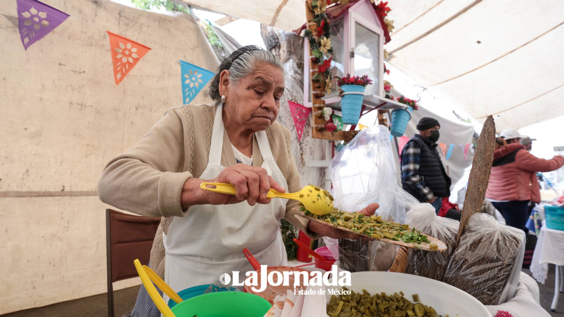 Realizan Feria del Huarache en Toluca