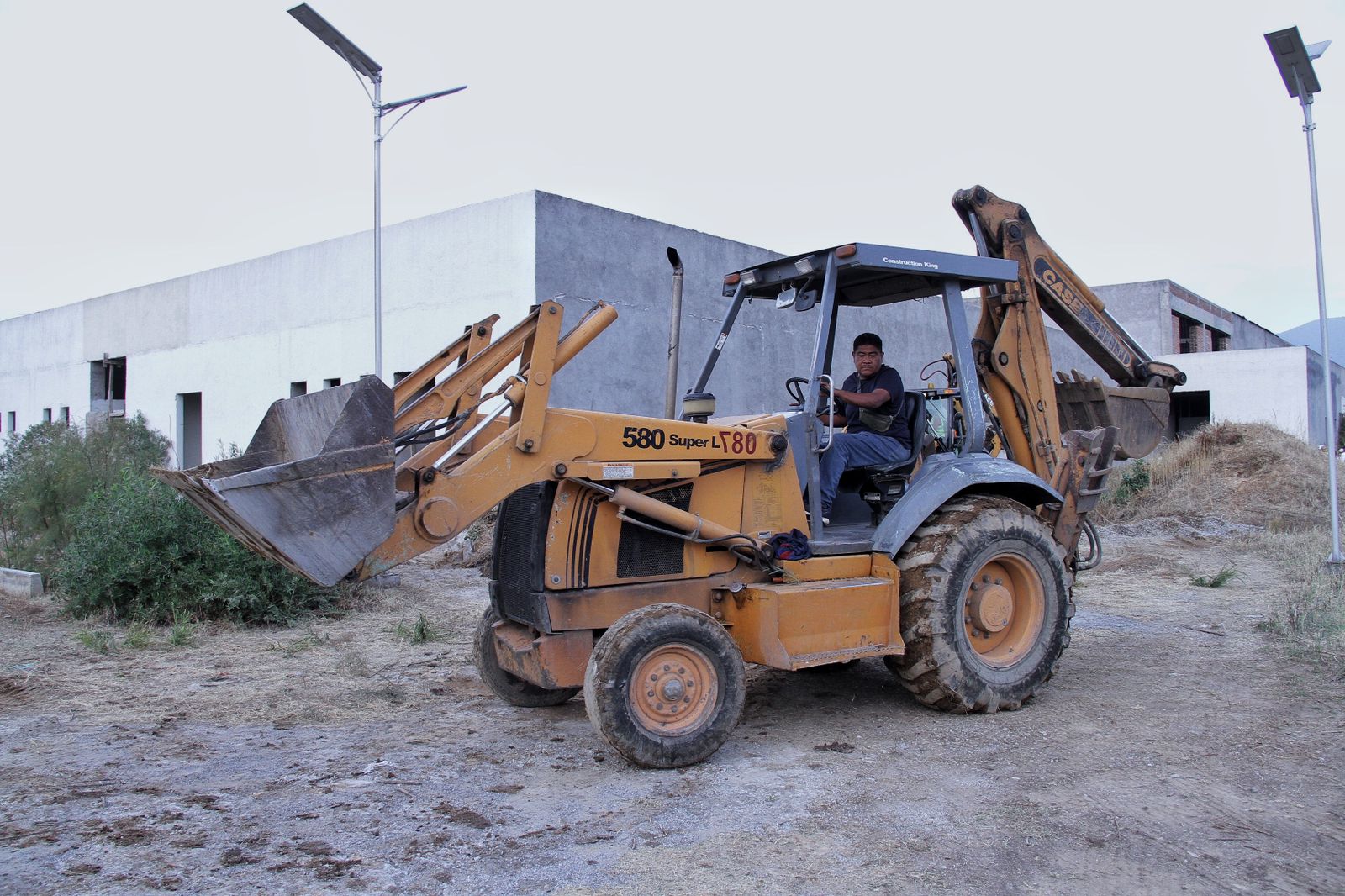 Reanudan construcción de hospital municipal de Chicoloapan