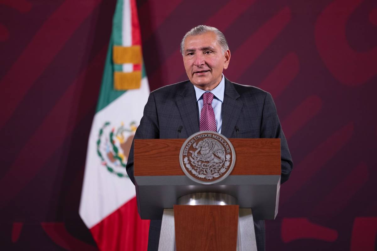 El Secretario de Gobernación, Adán Augusto, llamó mezquinos a las personas que especularon sobre la salud del Presidente Andrés Manuel López Obrador. Foto: Presidencia.