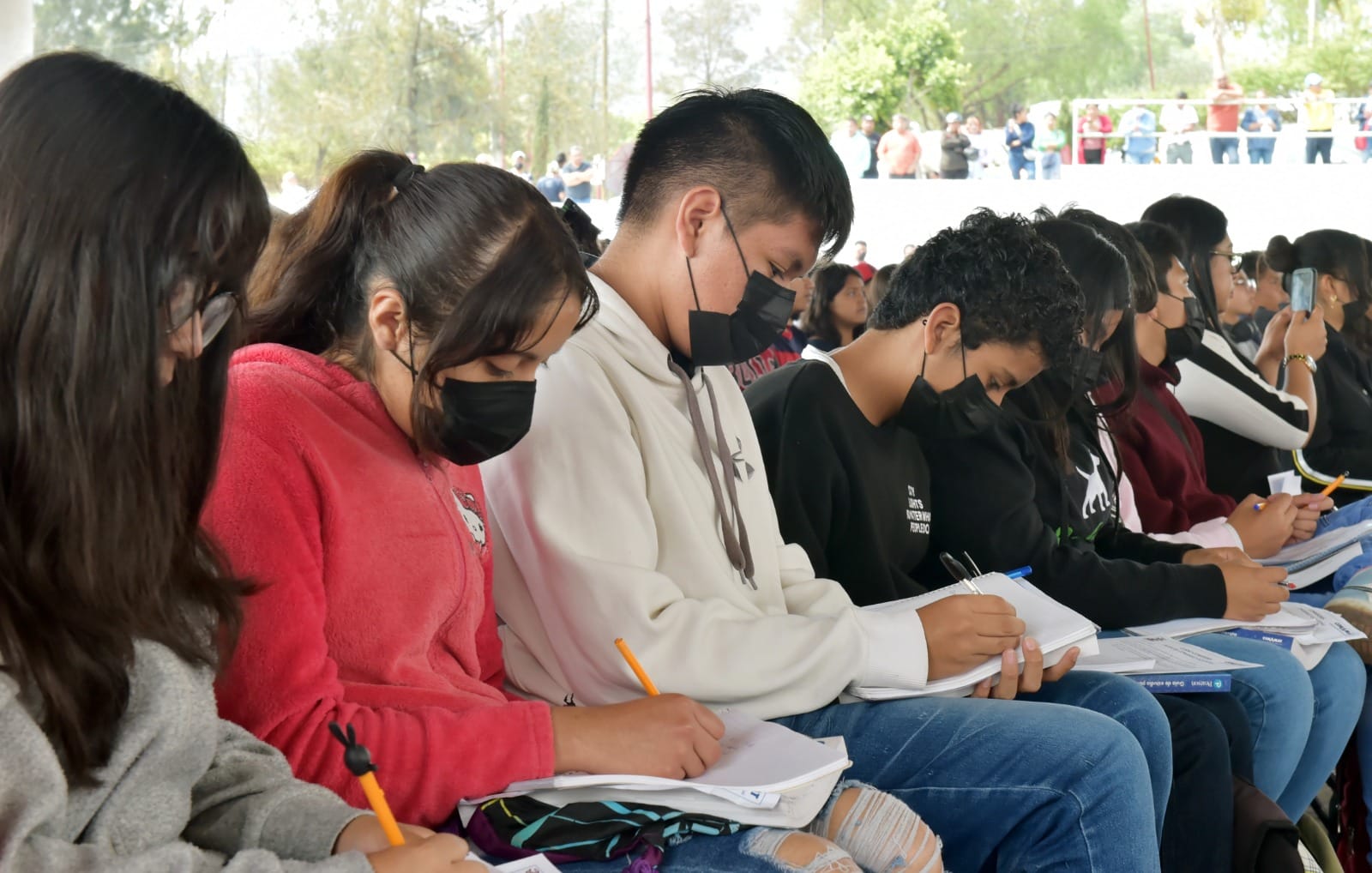 Ecatepec inicia curso de preparación para 6 mil alumnos que presentarán el examen de Comipems