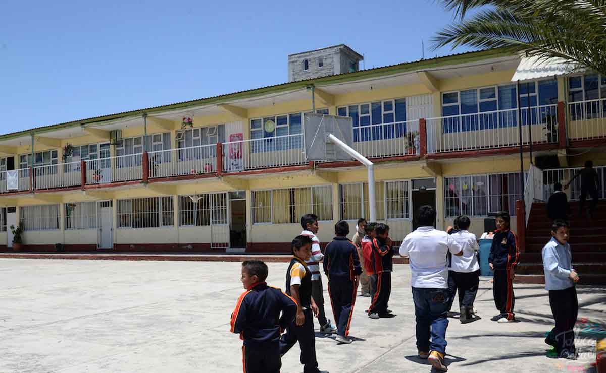 Enfrentan escasez de agua en Edomex tres mil escuelas