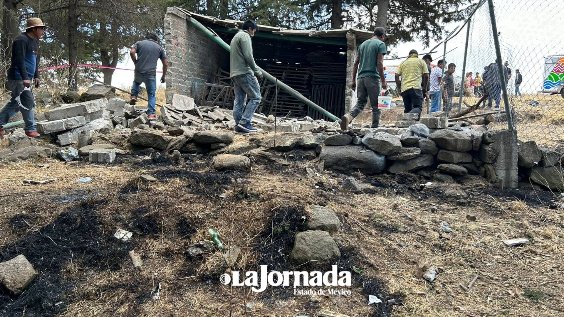 Explosión de polvorín en San Mateo Tlalchihilpan deja una persona muerta