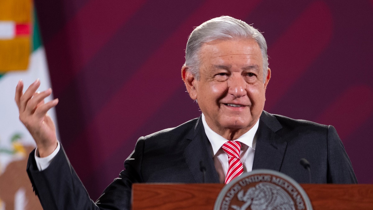 Venta de Banamex no está exenta de pagar impuestos: AMLO