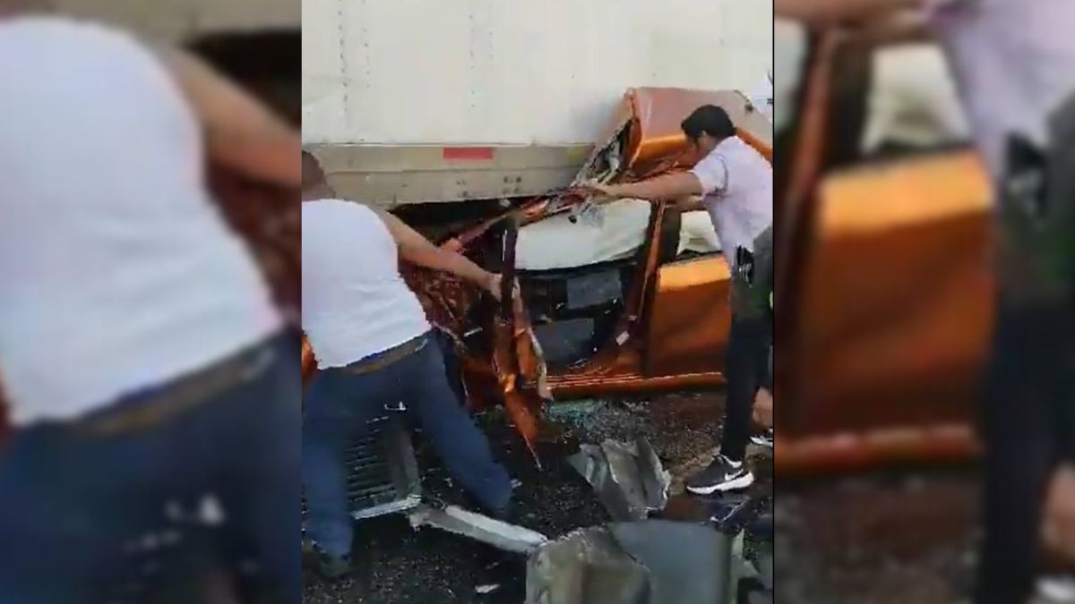 Rescate milagroso de un conductor tras quedar prensado bajo tráiler en Tabasco