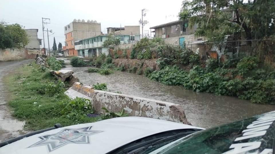 Fuerte aguacero en Cuautitlán Izcalli afectó a cuatro colonias