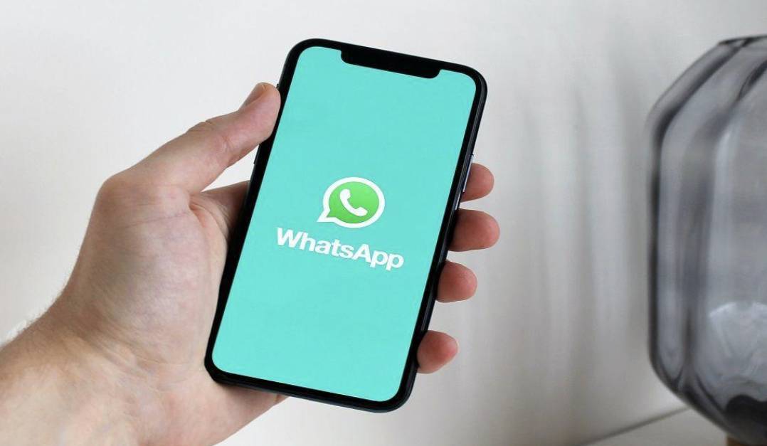 Cómo utilizar la inteligencia artificial de WhatsApp