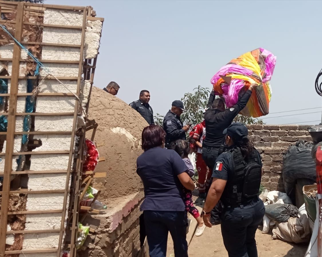 Caída de globo de cantoya genera alerta en Texcoco