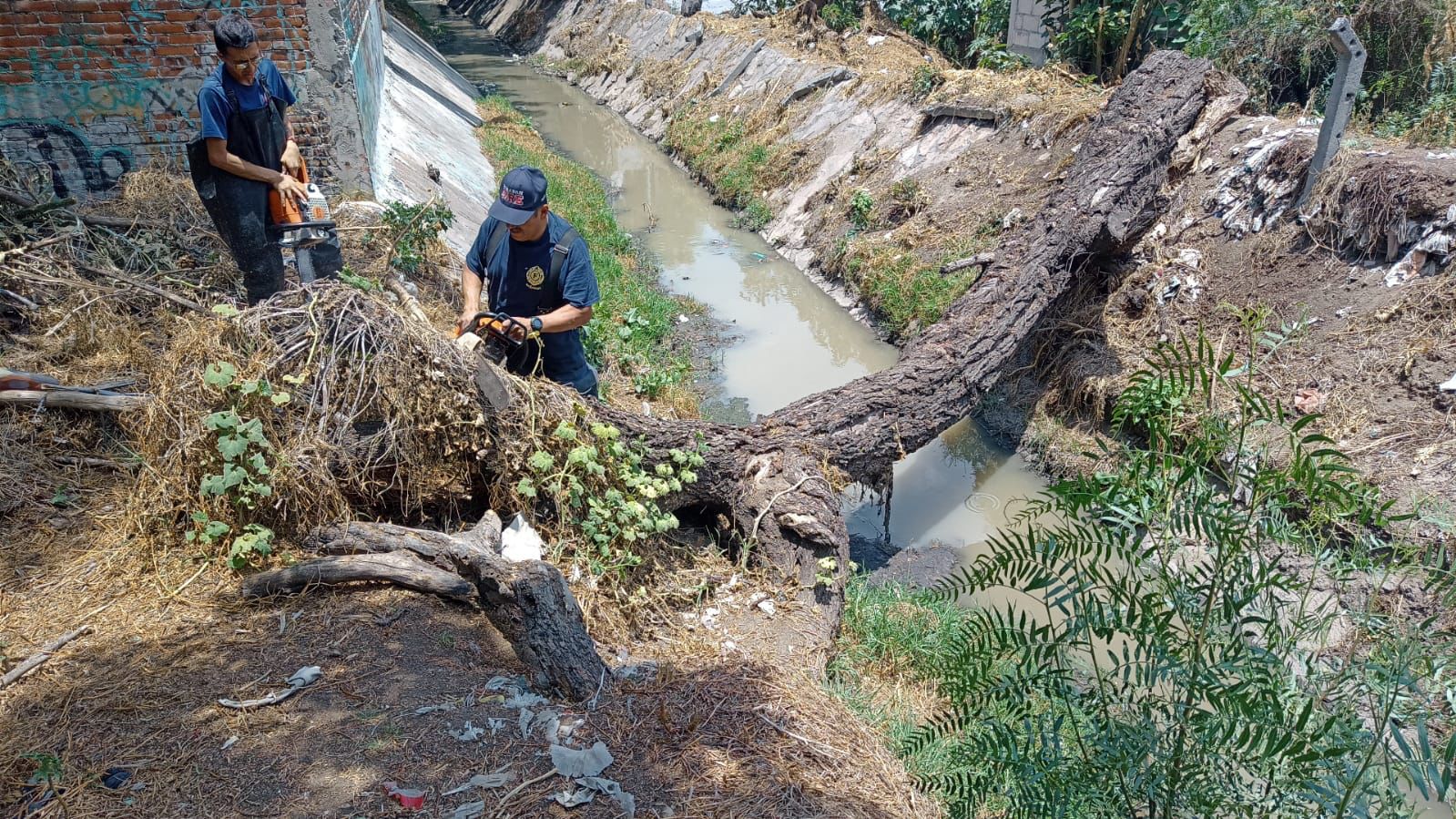 Previenen inundaciones en Atizapán de Zaragoza, notifican a 100 familias sobre riesgos