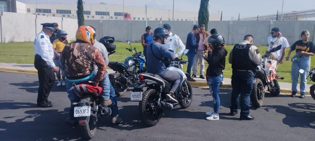 Multan a diario a unos 20 motociclistas en Tecámac por infractores