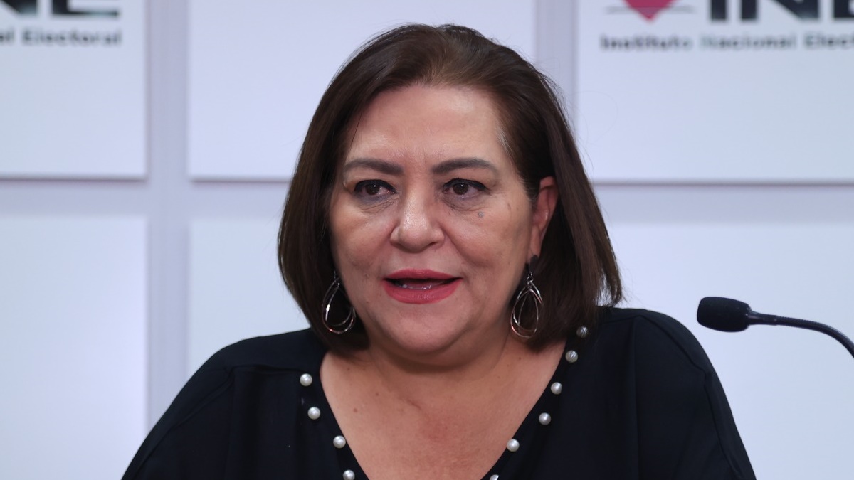 INE y AMLO acuerdan establecer mesas para mejorar colaboración