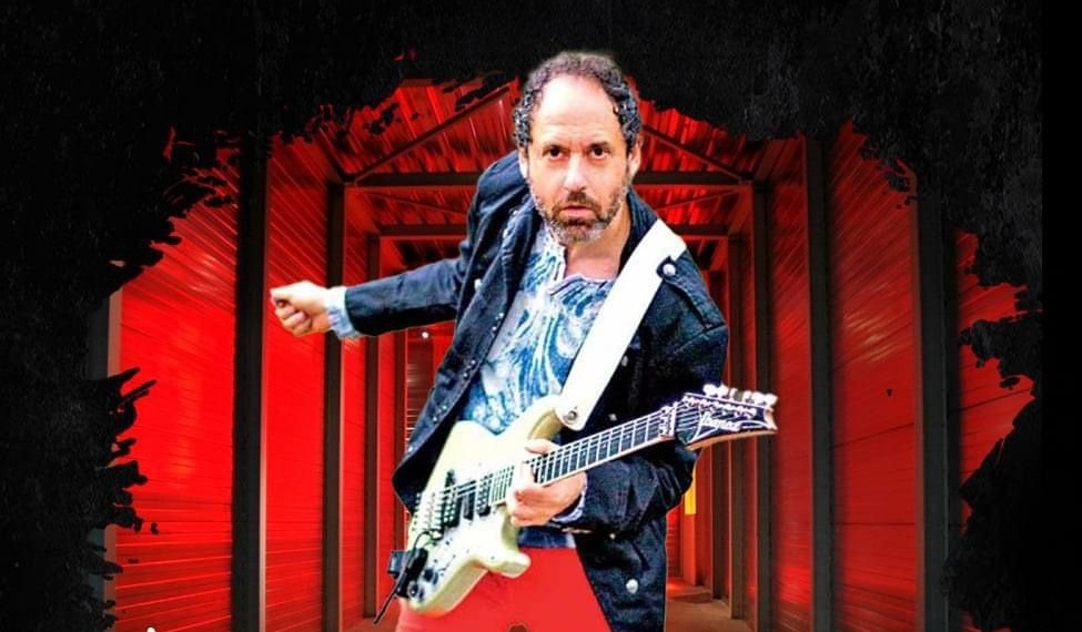 Marcovich reclama a fan de Caifanes por vender discos para salvar a su hija