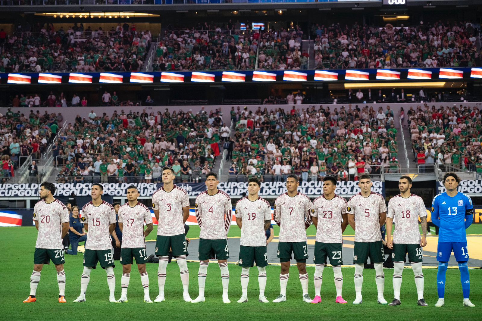 México avanza a semifinales de Copa Oro