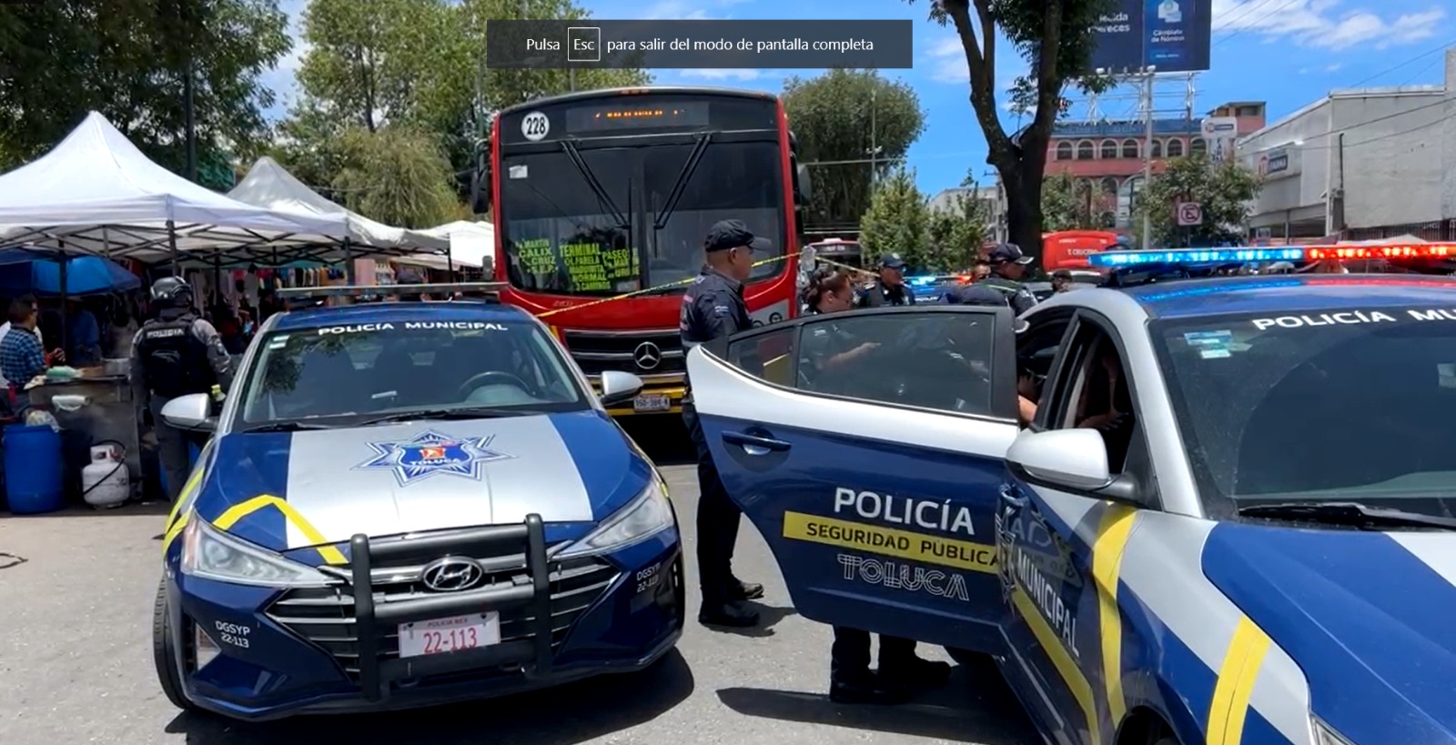 Terminal de Toluca: camión atropella a mujer y pequeñito