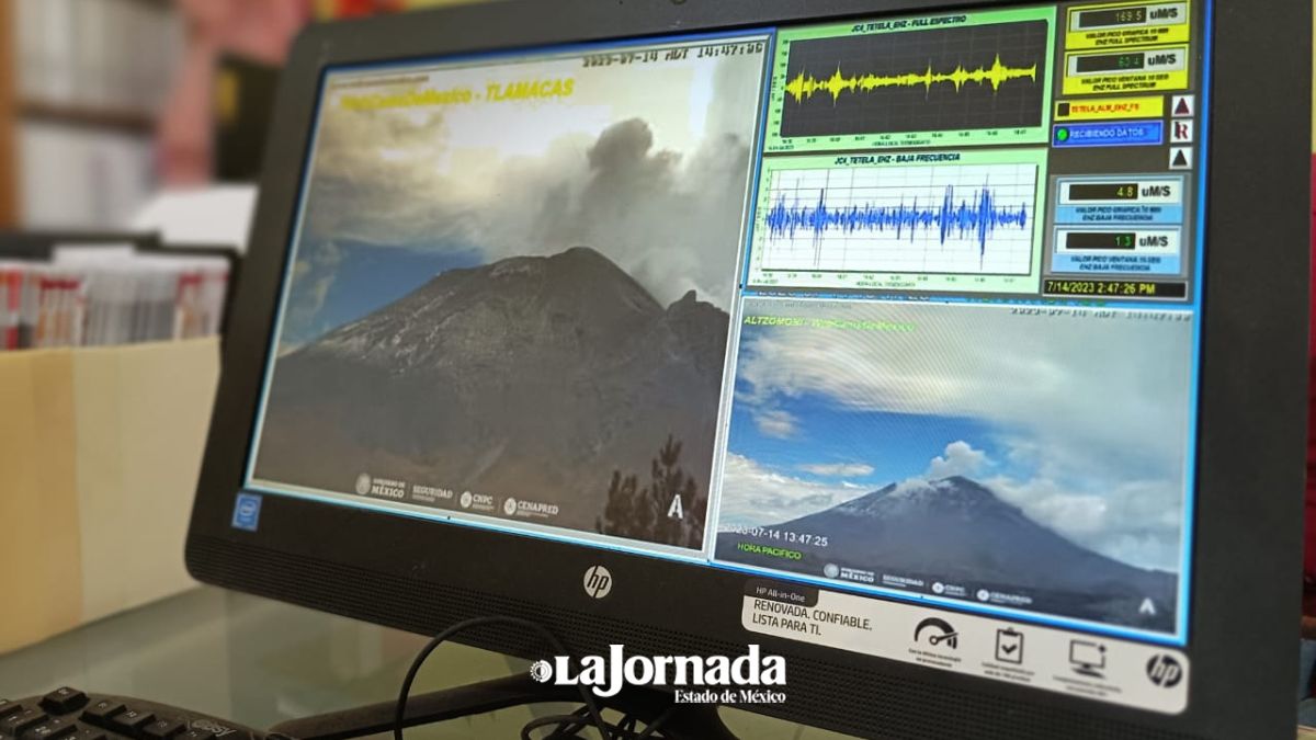 Caída de ceniza continúa en la región de los volcanes