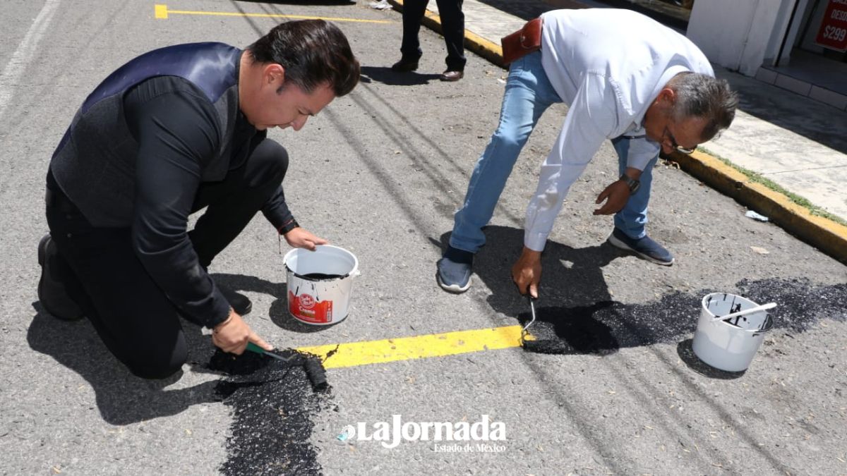 Llegan parquímetros virtuales a col. Francisco Munguia en Toluca; vecinos exigen un alto