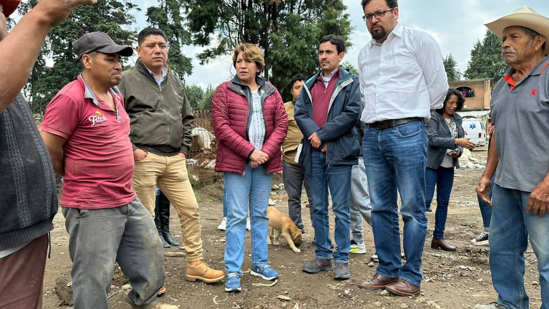 Delfina Gómez recorre rutas de evacuación del volcán Popocatépetl