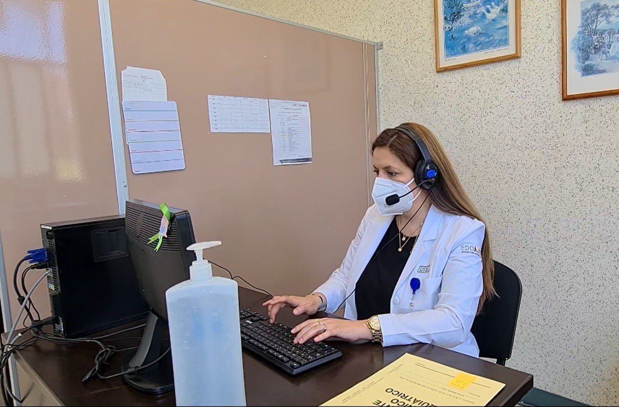 Ofrecen teleconsulta para la atención de salud mental