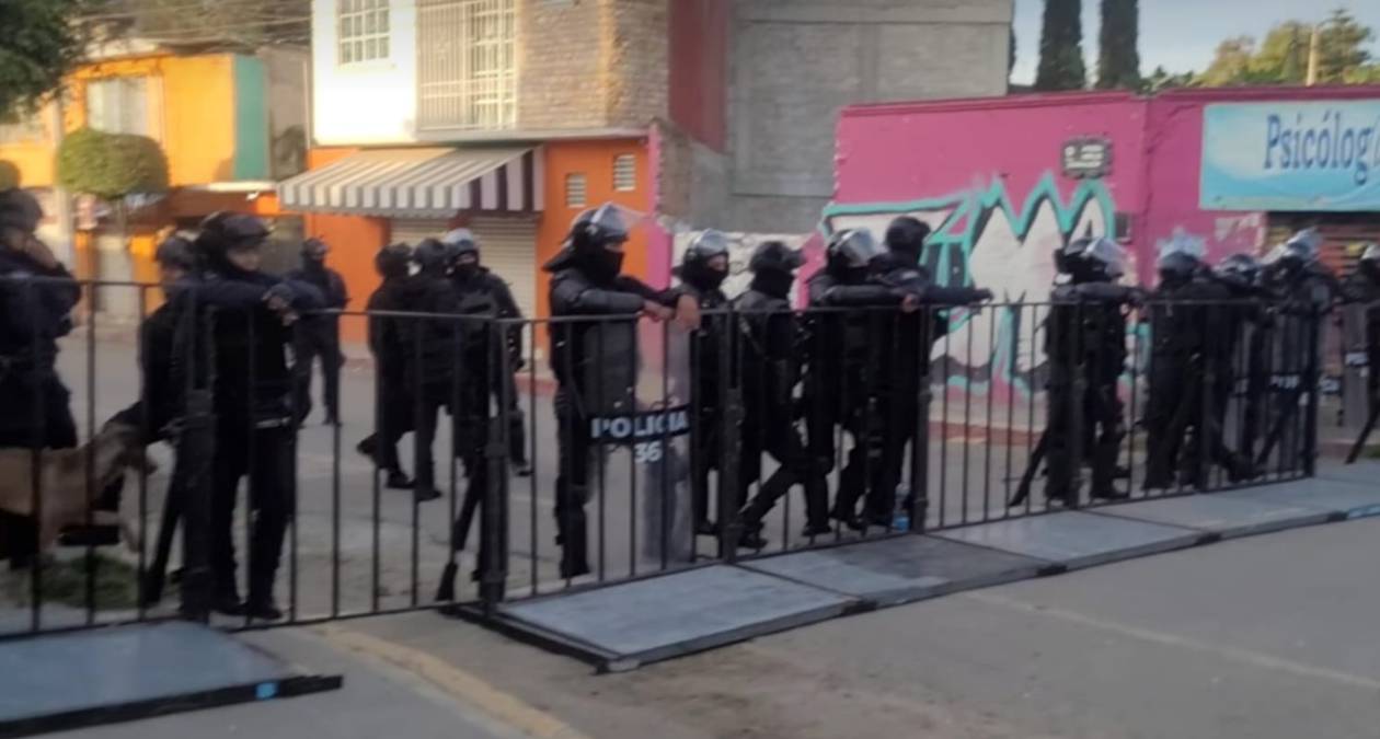 Nueve detenidos en mercado de Chimalhuacán; una menor de edad entre ellos