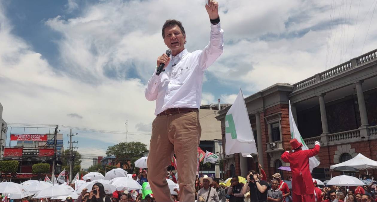 Madrid Cordero aspirante al Frente Amplio, visita Tlalnepantla