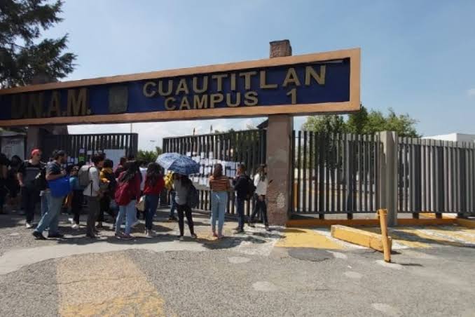 Estudiantes de Cuautitlán Izcalli piden pulseras con teléfonos de emergencia