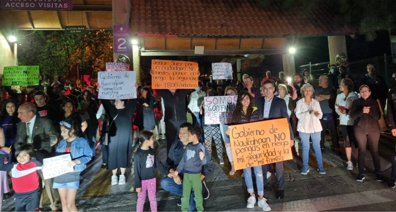 Naucalpan: Habitantes amagan con cerrar la Chamapa Lechería, piden seguridad